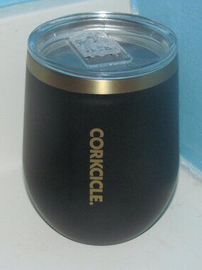 Corkcicle VIP Black 12 oz. Stemless Beverage Tumbler with Lid. NEW 4.5" x 3"
